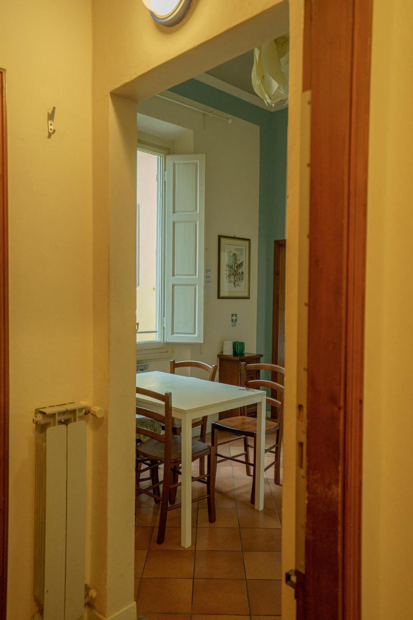 Tranquil Suite Near Museums And Train Station Florencia Exterior foto