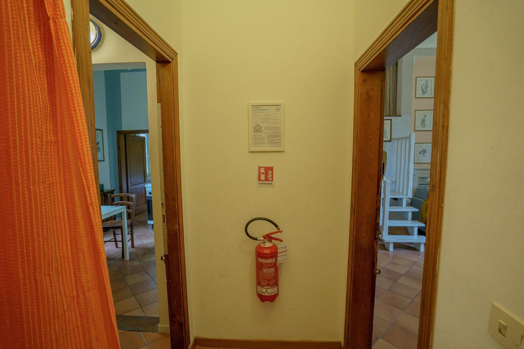 Tranquil Suite Near Museums And Train Station Florencia Exterior foto