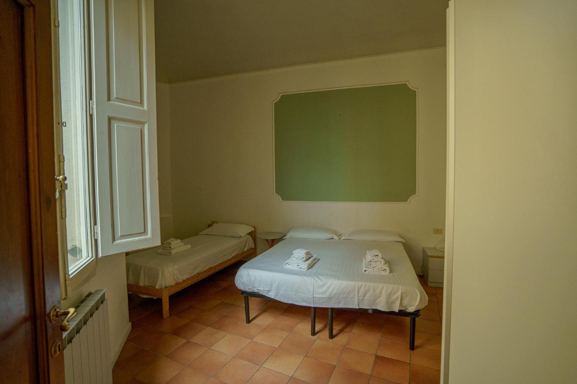 Tranquil Suite Near Museums And Train Station Florencia Exterior foto